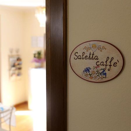 La Casa Di Pimpi Bed & Breakfast Desenzano del Garda Dış mekan fotoğraf