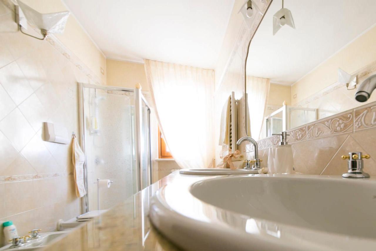 La Casa Di Pimpi Bed & Breakfast Desenzano del Garda Dış mekan fotoğraf